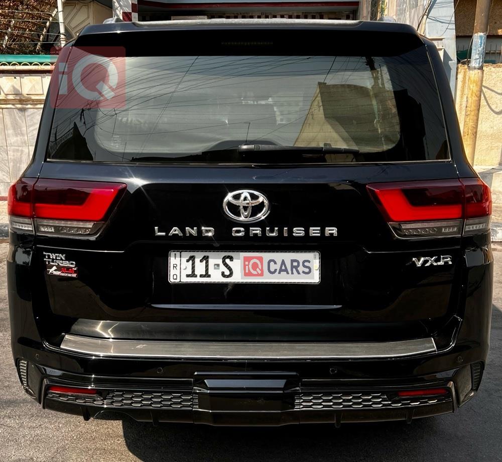 تويوتا لاندكروزر